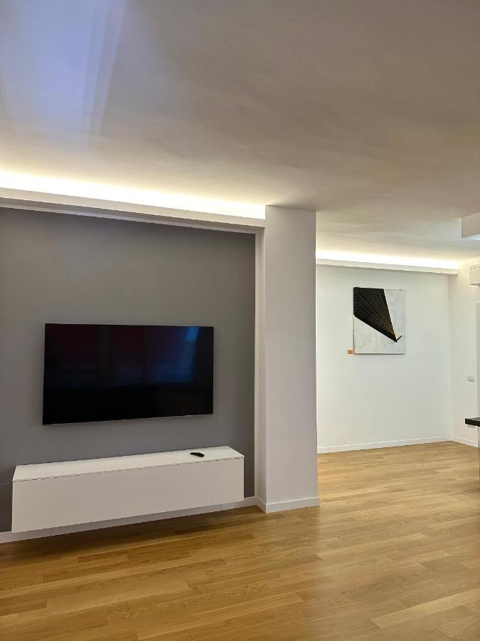 Modern Art Loft - Raffinato Loft In Zona Centrale Milan Exterior photo